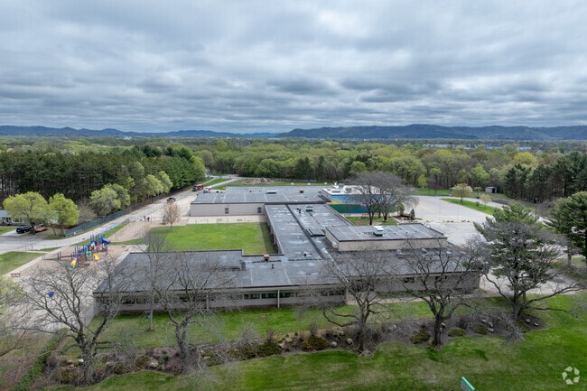 Summit Environmental Elementary School serves grades K-5.
