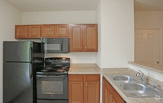 5503 Fernfield Dr, Louisville, KY 40219