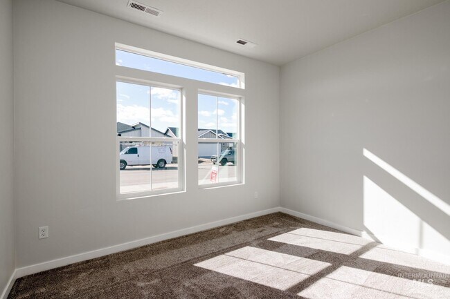 19343 Schooner Ave, Caldwell, ID 83605 - photo 7