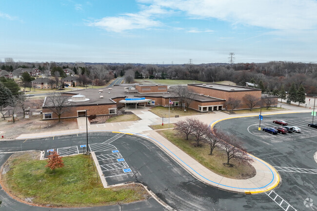 Oak Ridge Elementary is located in Eagan, MN.