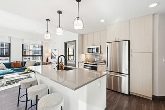 435 N Broad St, Philadelphia, PA 19123
