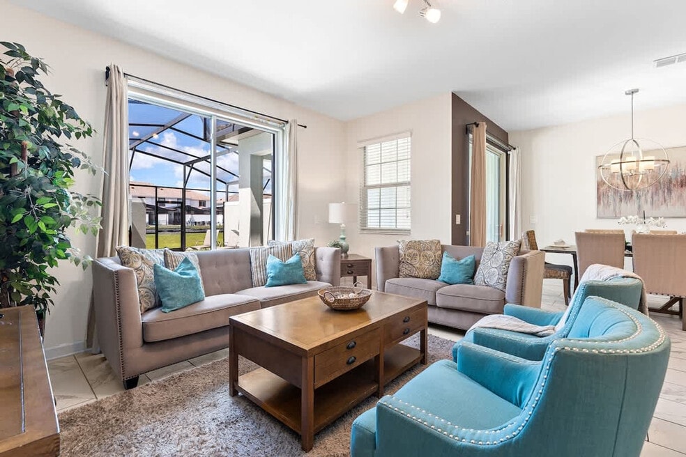 4823 Romeo Cir unit ID1280965P, Kissimmee, FL 34746 - photo 1