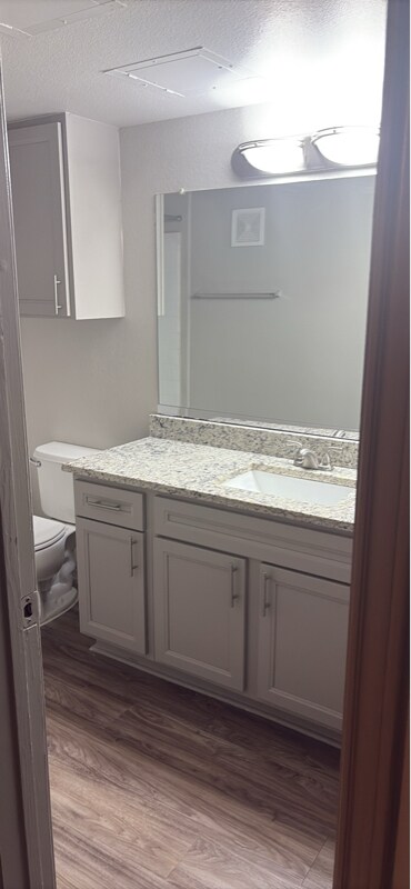 1201 E Park Blvd unit Building 19 unit 192, Plano, TX 75074 - photo 3