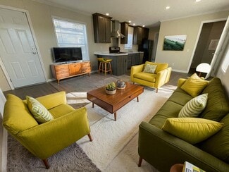 38054 Versailles St, Clinton Township, MI 48038