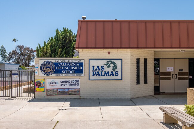 Las Palmas Elementary School is a K-5 School in San Clemente Providing High-Quality Education.