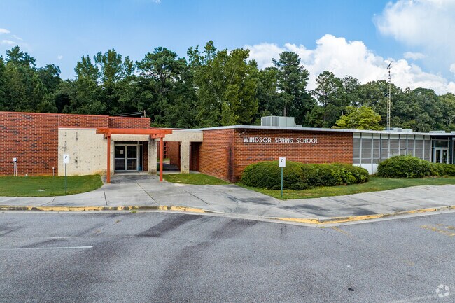 Windsor Spring Road Elementary has about 30 teachers serving students in grades PreK to 5th.