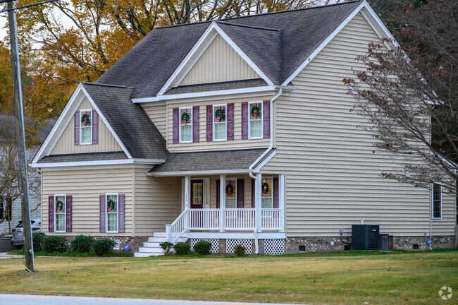 A newer home, located in Poquoson West, awaits the festive season.