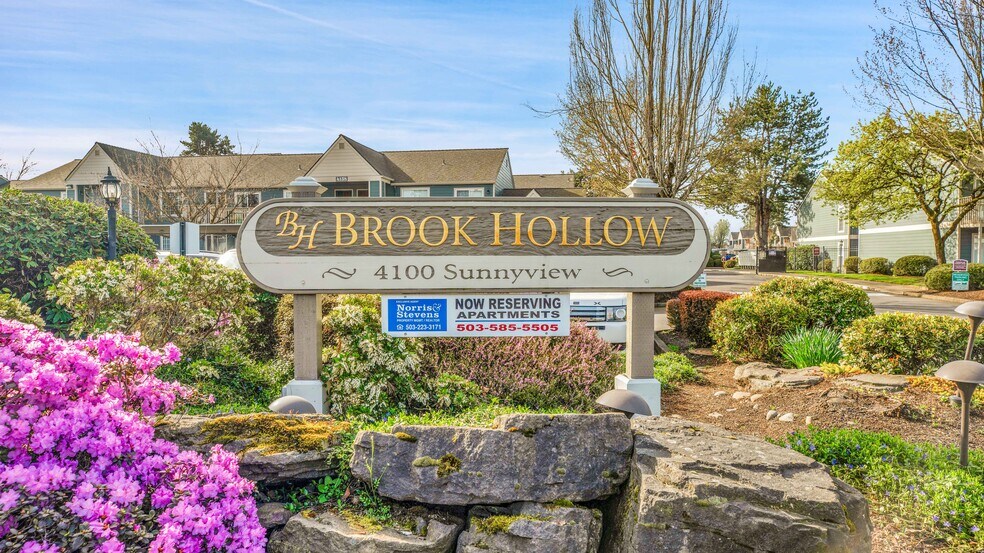 Brook Hollow Apartments, Salem, OR 97305 - photo 1