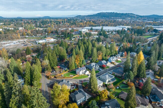 Residential areas bump up against commercial area in the north side of Oatfield.
