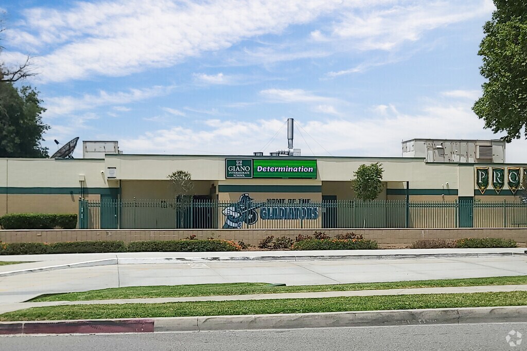 Giano Intermediate School entrance sign.
