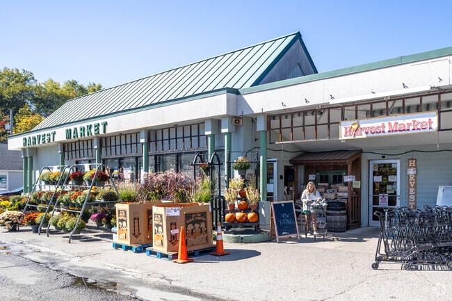 Just a short 15-to-20 minute drive away, the town of Wolfeboro offers Wakefield residents a wealth of additional shopping options.