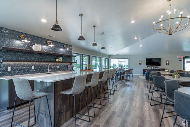 Cedar Lake Apartments, Green Bay, WI 54302 - photo 7