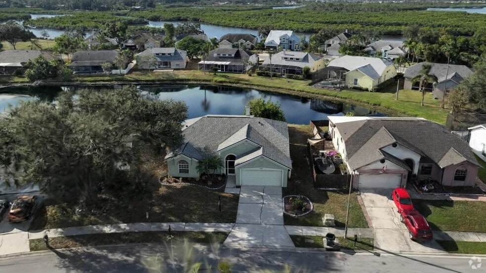 4412 11th Ave E, Bradenton, FL 34208 - photo 2