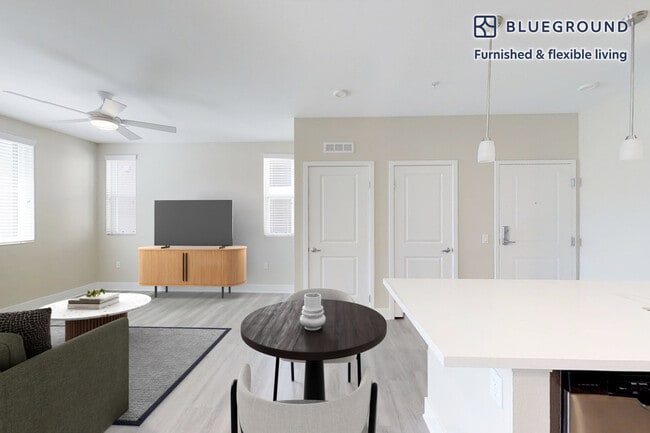 5685 Park Dr unit FL2-ID8808A, Chino Hills, CA 91709 - photo 2