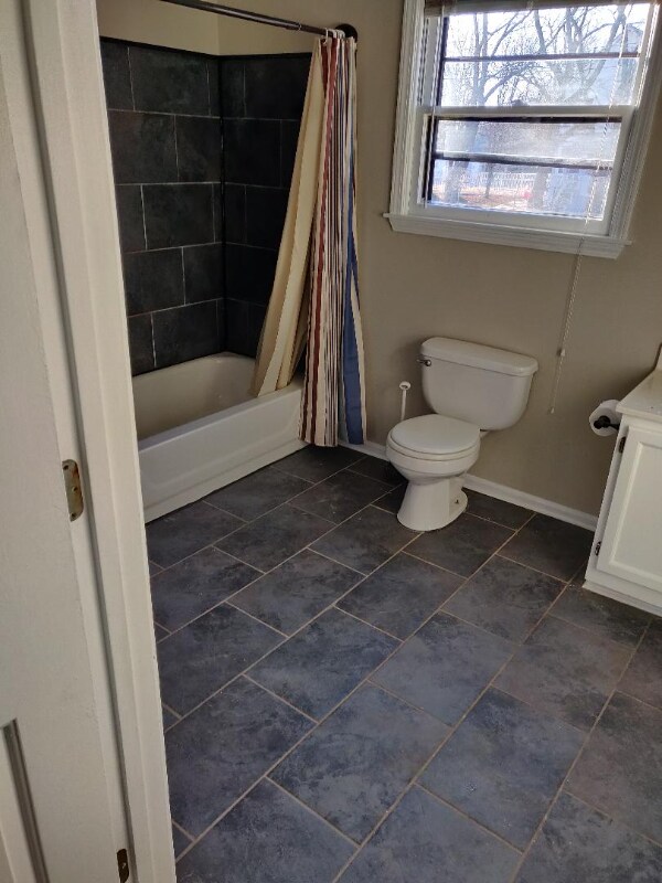 3158 Oak St, Kansas City, MO 64111 - photo 7