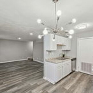 3289 E Mound St, Columbus, OH 43227