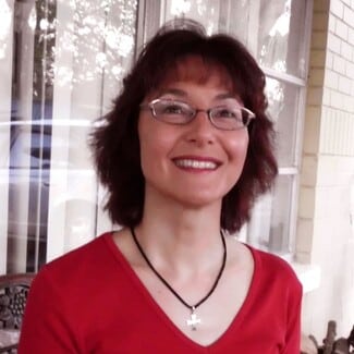 Connie Dichtas
