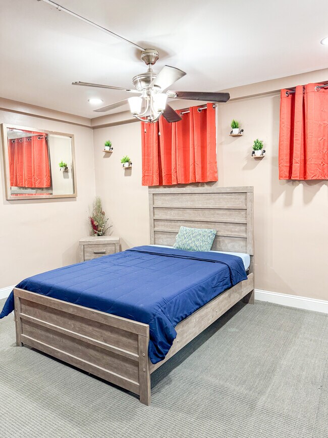 134 Mississippi Ave SE Unit 1, Washington, DC 20032