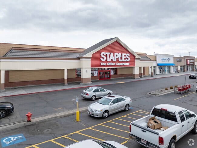 Enjoy shopping at major retailers throughout Ammon.