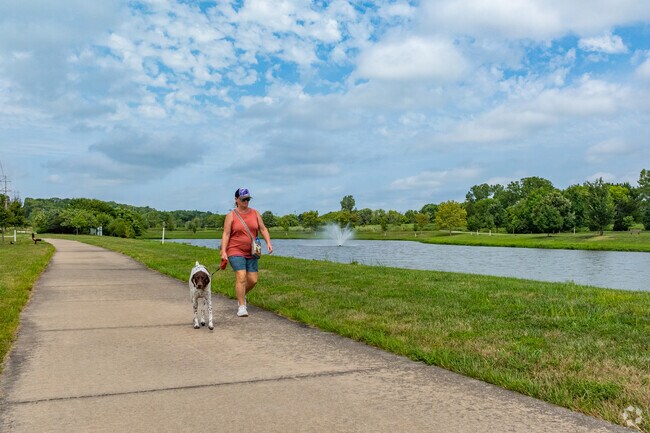 Rotary Arboretum has great walking trails the whole family will enjoy.