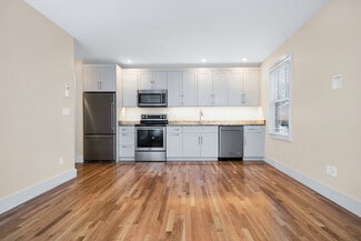 223 Cumberland Ave Unit 2A, Portland, ME 04101