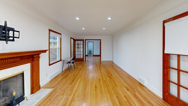 848 N Waverly St, Dearborn, MI 48128 - photo 2