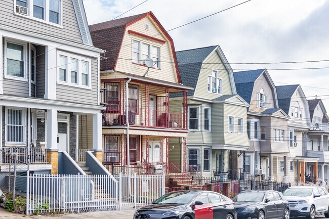 North Broadway is a neighborhood in Newark, New Jersey