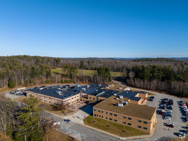 John Stark High School in the town of Weare, NH serves grades 9-12.