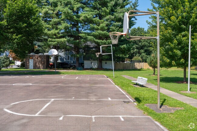 The well-maintained Andrew Barilla Jr. Park features numerous basketball courts.