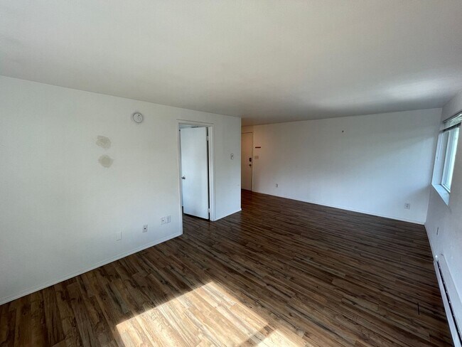 301 Apartments in the heart of Beacon Hill, Seattle, WA 98144 - photo 4