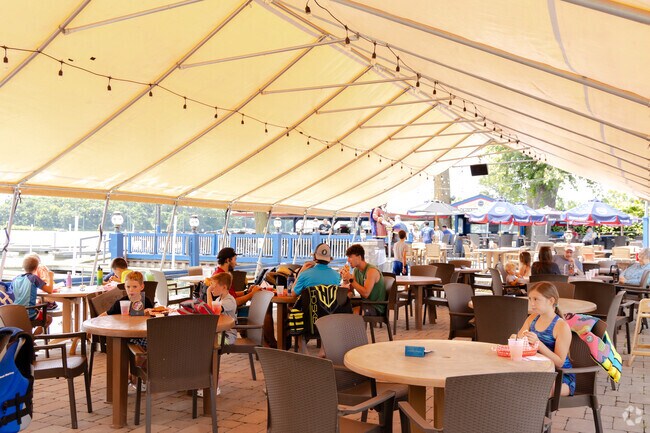 Famous Freddie's Roadhouse can be accessible by boat or car with spacious outdoor seating.