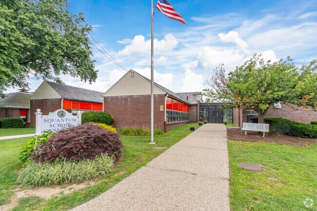 With a grade of A- from Niche, Squantum is one of the highest-rated elementary schools in Quincy