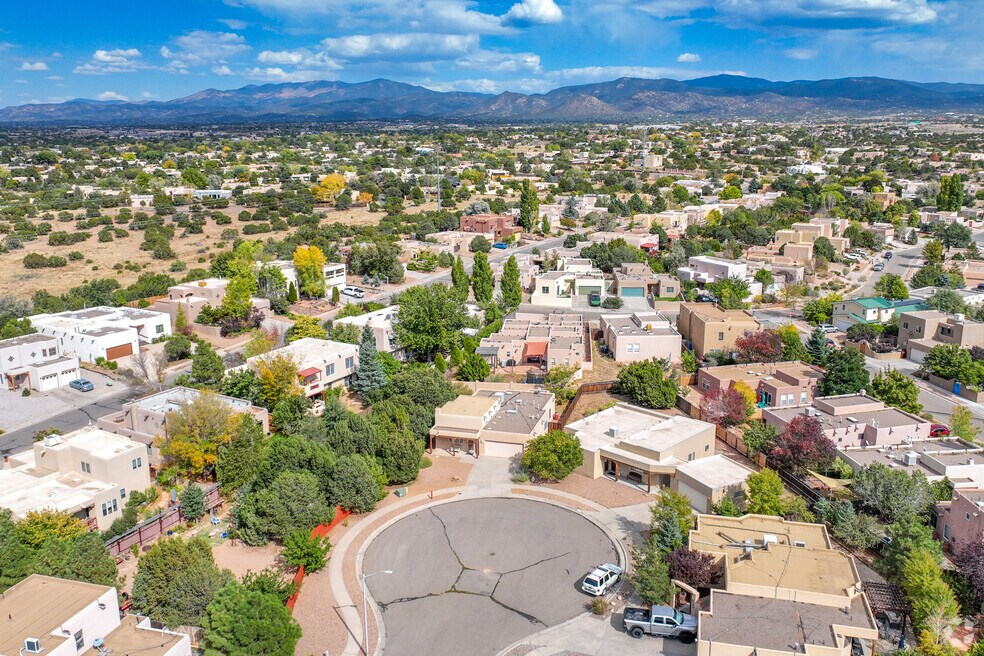 NH_Nava Ade_559781_123024_P2_LB_V1