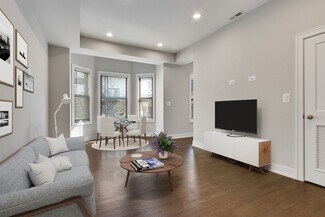 852 W Lill Ave Unit 2, Chicago, IL 60614