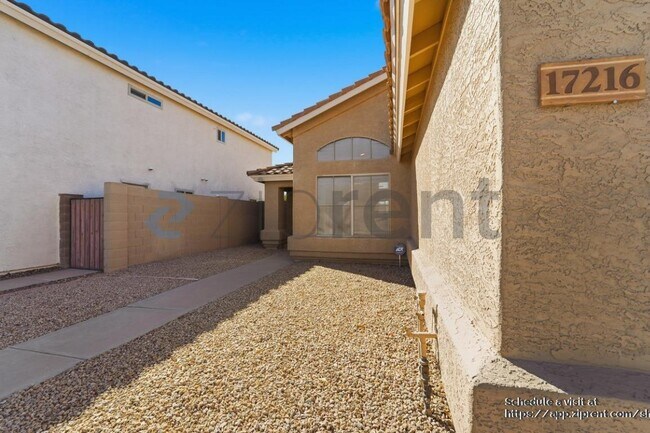 17216 N Wavyleaf Ave, Surprise, AZ 85374 - photo 6