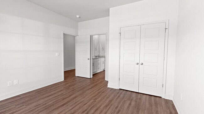 101 Kentucky Way, Clinton, MS 39056 - photo 7