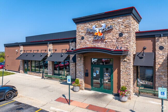 Park Place Café is a great place for breakfast in Calumet Farms.