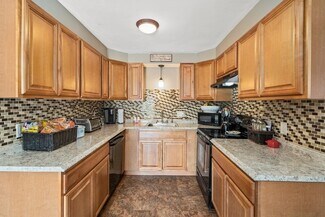 71 Silver Lake Ave, Newton, MA 02458