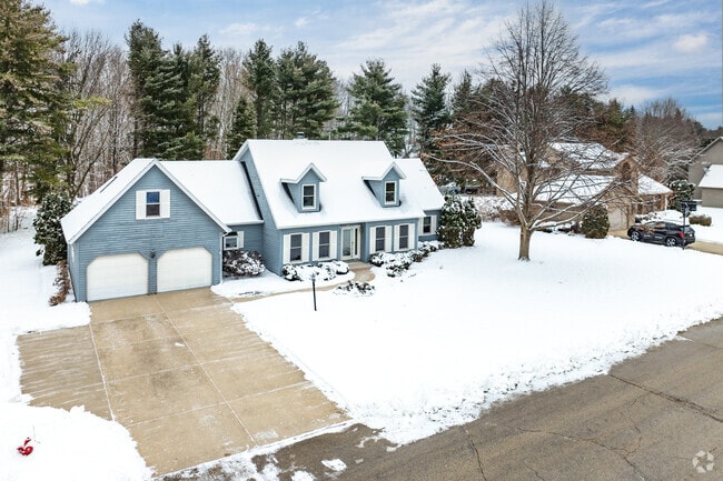 Lots in Weeden Creek typically start at a quarter acre.