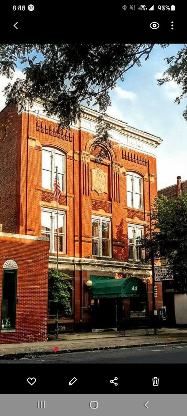 44 N Main St unit Apartment 3, Gloversville, NY 12078 - photo 2