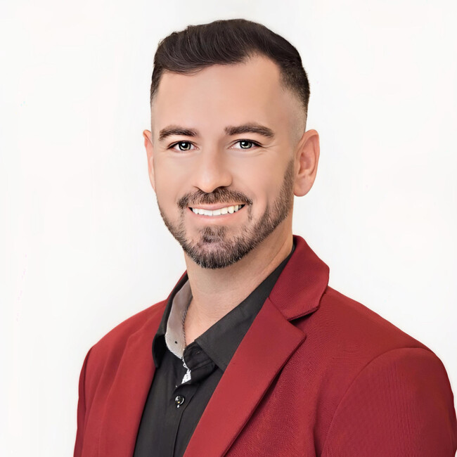Agent Photo