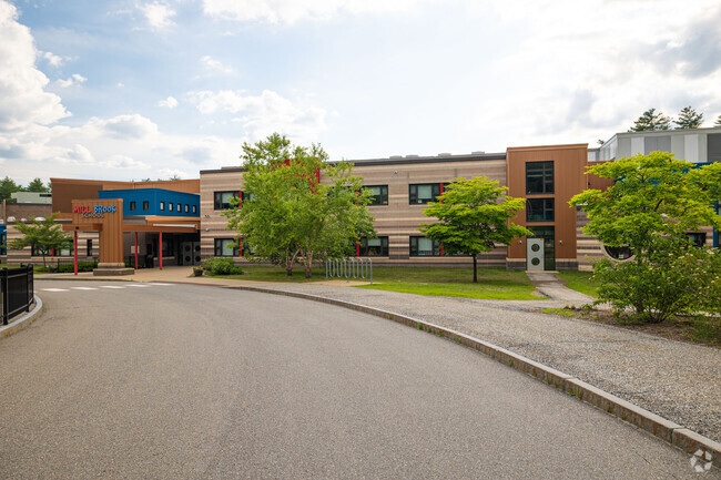Mill Brook School in Concord, NH serves grades Pre-K-2.