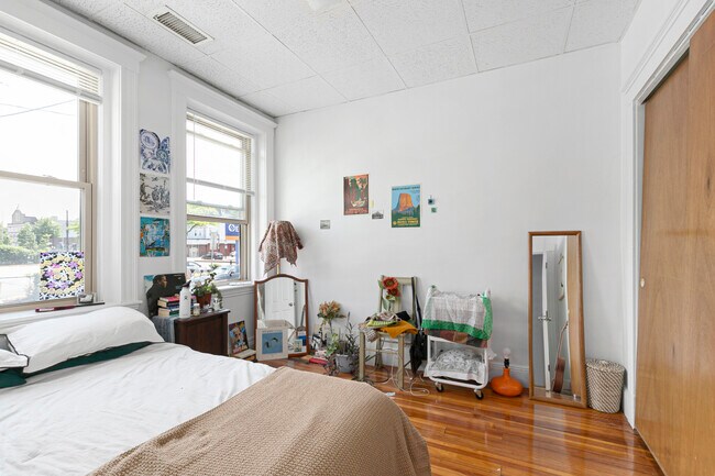 5 Wood St unit 14, Cambridge, MA 02140 - photo 7