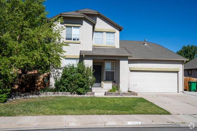 Sparks Galleria has good tree growth for being a newer community to Sparks.