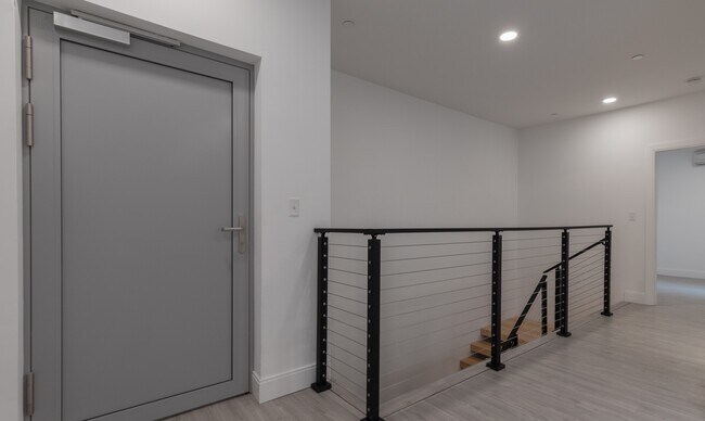 3 New St unit 102, Boston, MA 02128 - photo 4