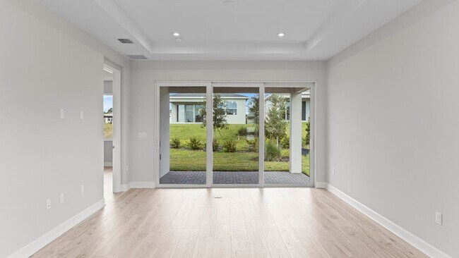 435 Verona Way, Lady Lake, FL 32159 - photo 3