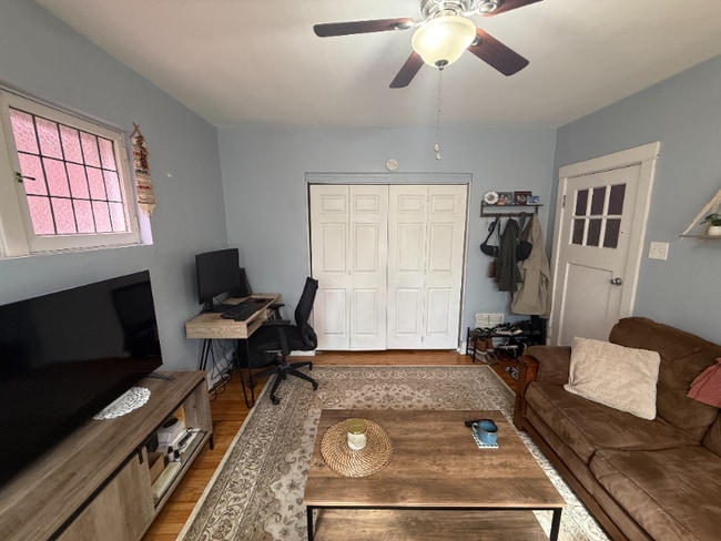 5225 Bancroft Ave, Saint Louis, MO 63109 - photo 3