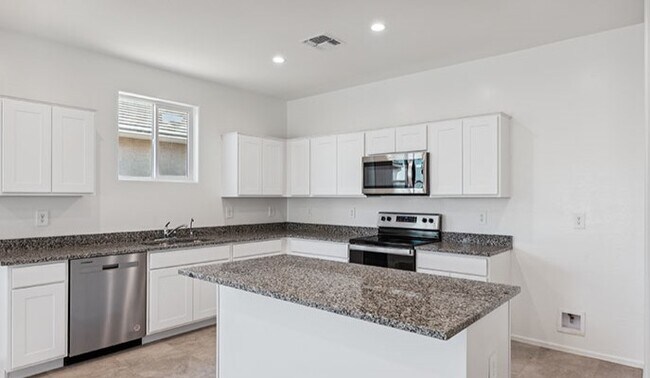 8485 W Clemente Way, Florence, AZ 85132 - photo 4