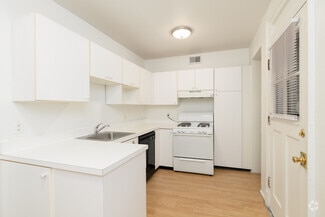 6238 Southwood Ave, Clayton, MO 63105