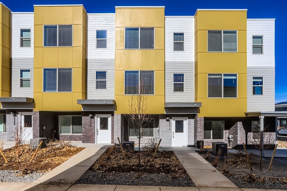 15314 W 69th Ave, Arvada, CO 80007 - photo 1